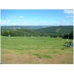 _images/20050918_033_BE_Aisomont_Puzzle-Planet_Skipiste_Schneekanonen.jpg